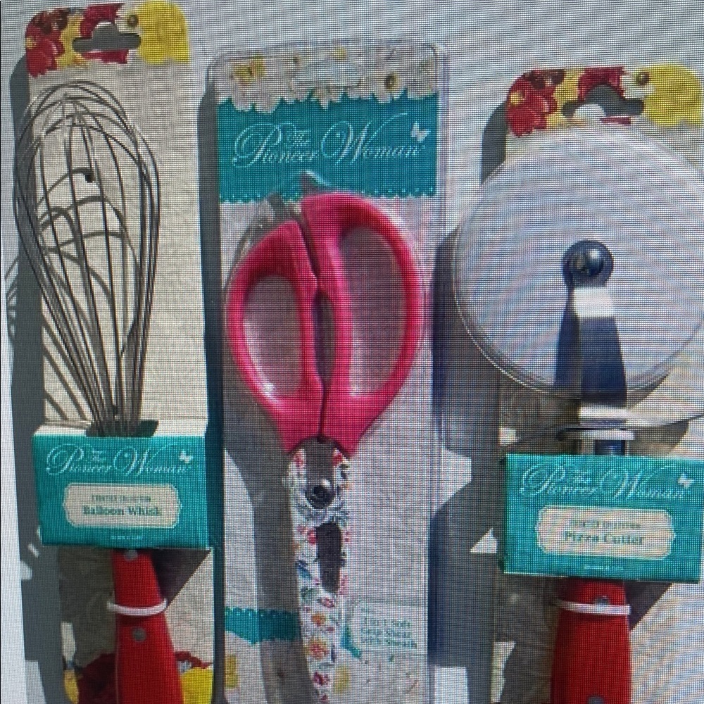 The Pioneer Woman Floral Kitchen Tool Trio - Red and Pink